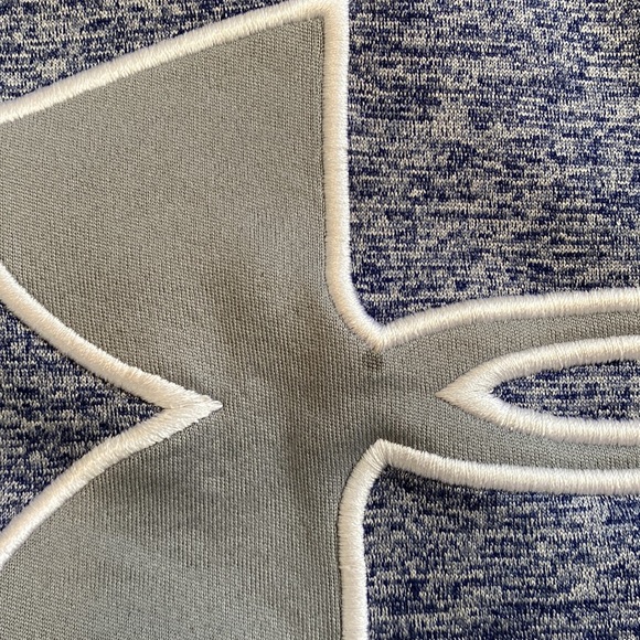 Under Armour pull over. Blue/Grey. Size large - Picture 4 of 4